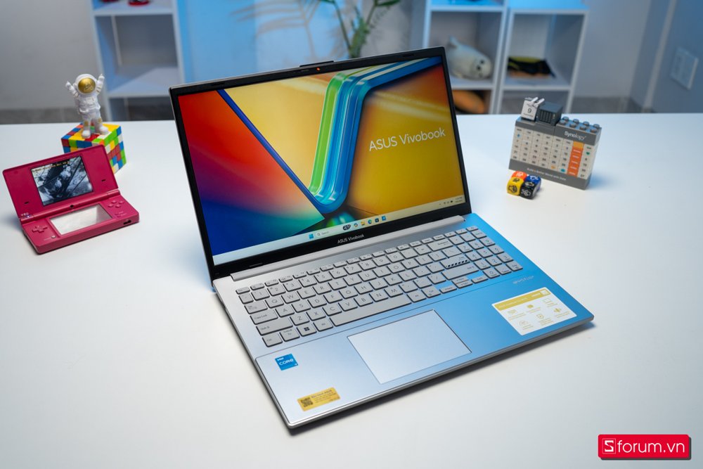 Laptop ASUS Vivobook Go 15 E1504FA-BQ340W